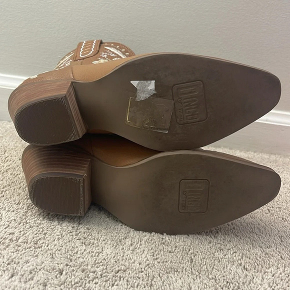 Dingo Primrose Leather Bootie Size 7 - Picture 7 of 8